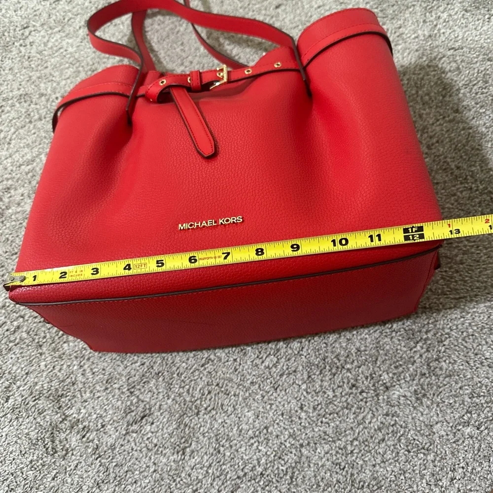 MICHAEL Michael Kors used couple